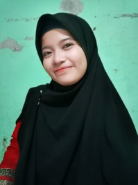 Dina Lutfiah Nasution photo