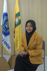 Siti Raabithatul A'dawiyah photo