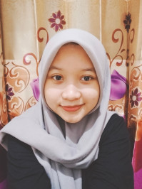 Diinillah Muizzatin Niswah photo