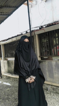 Rina Nurmala Sari photo