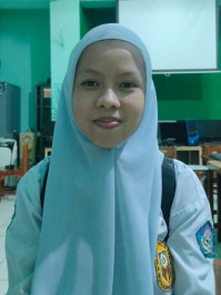 Nabila Putri Anggreni photo
