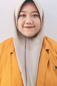 Reva Kurnianingsih photo