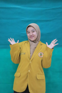 Silviana Tri pratiwi photo