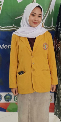 Winda Widiarsih photo