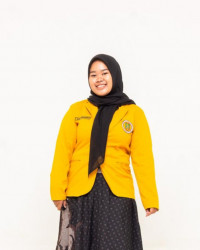nur juniawati photo