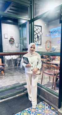 Fatmawati photo