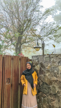 Fitriani Daniel photo
